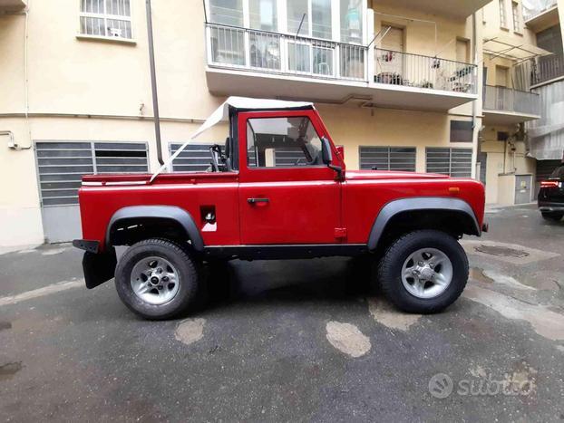 LAND ROVER Defender 90 turbodiesel CABRIO/ HARD-