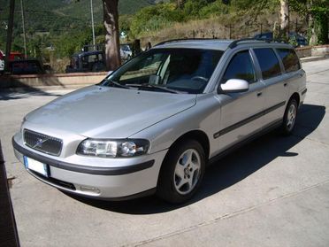 Volvo V70 2.4 D5 20V Optima My'03