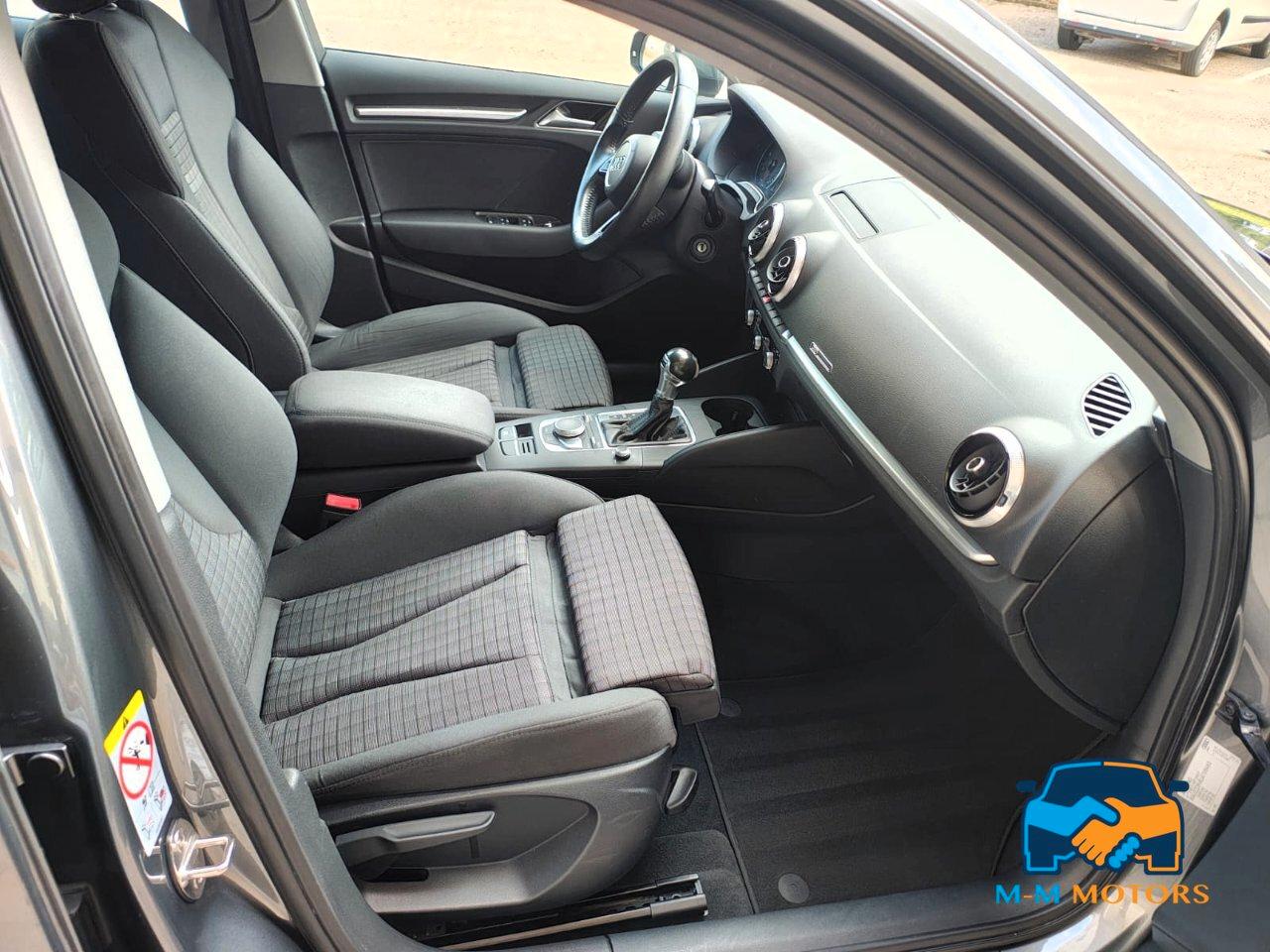 Audi A3 Sportback 30 1.6 tdi Business 116cv s-tronic