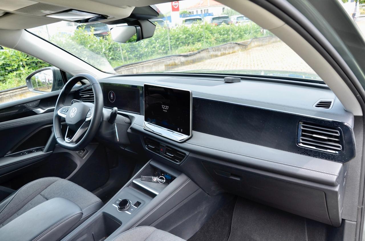 VOLKSWAGEN TIGUAN 1.5 eTSI EDITION PLUS 150cv DSG, GARANZIA UFF, UNICOPROP, EURO 6E, IQ LIGHT, RETROCAMERA, APPLE ANDROID, PERMUTE