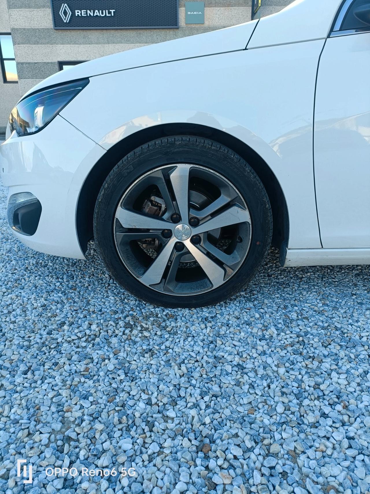 Peugeot 308 1.6 e-HDi 115 CV Stop&Start Business