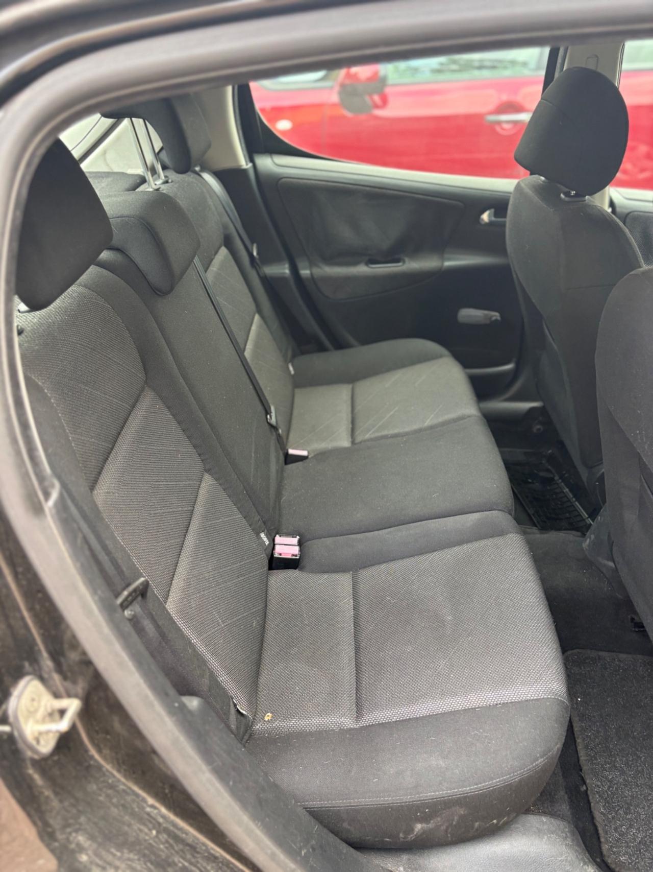 Peugeot 207 1.4 VTi 95CV 5p. X Line