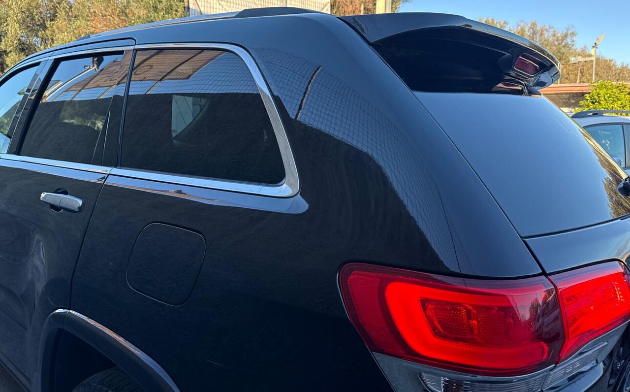 Jeep Grand Cherokee 3.0 V6 CRD 250 CV Multijet II OVERLAND