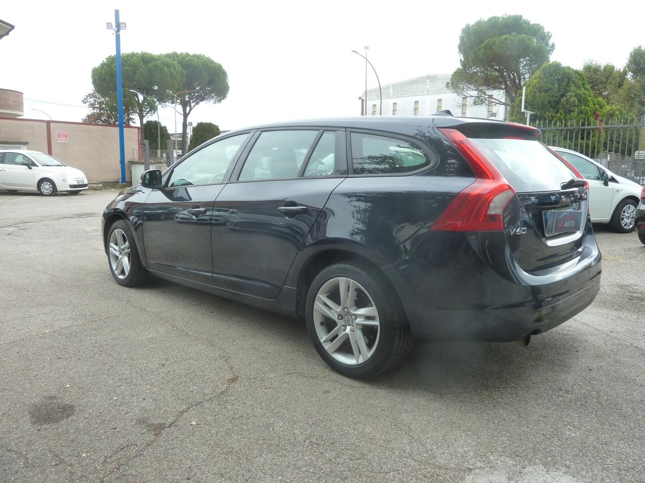Volvo V60 D3 Geartronic Summum EURO 6