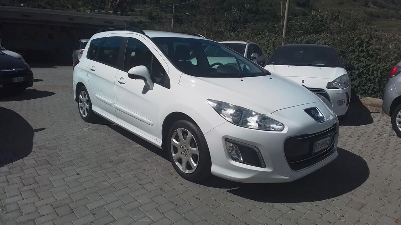 Peugeot 308 1.6 8V e-HDi 115CV Stop&Start SW Active