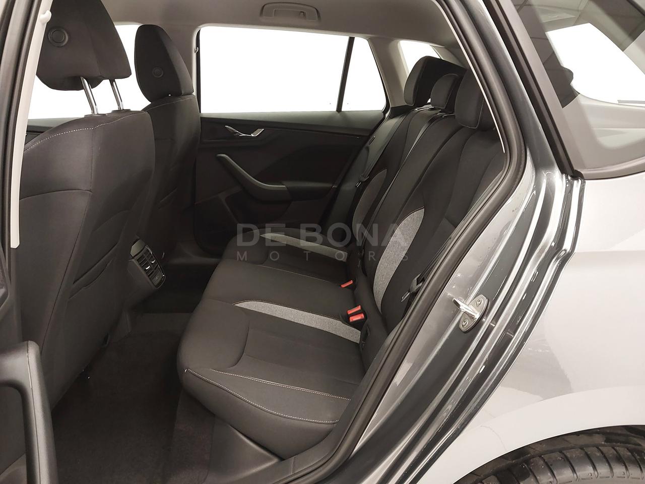 Skoda Kamiq 1.0 tsi selection 95cv