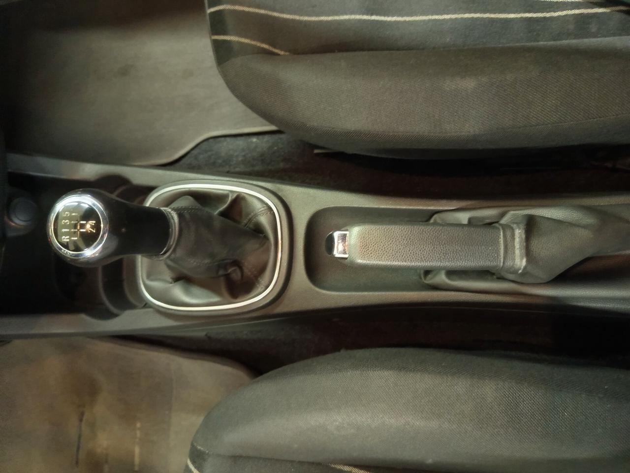 Opel Corsa 1.2 BENZINA-GPL, 156 Mila chilometri ok neopatentati