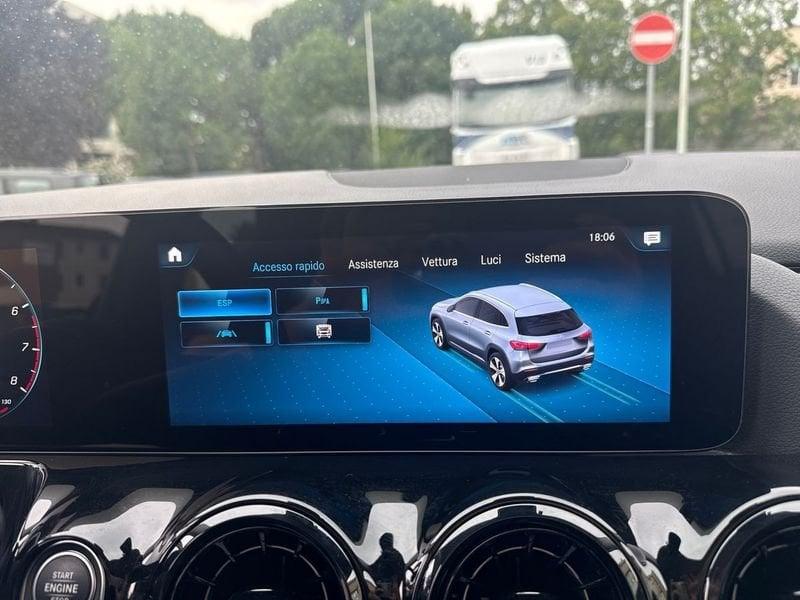 Mercedes-Benz GLA 180 Business Extra auto