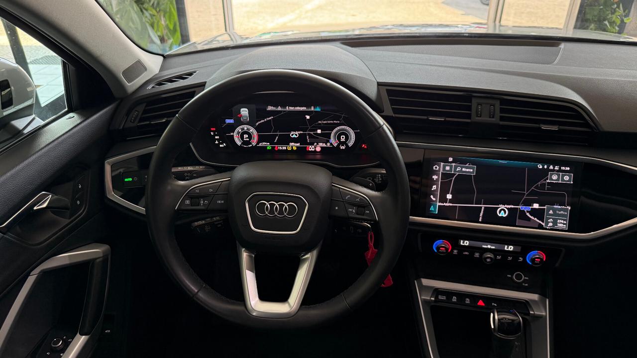 AUDI Q3 SPORTBACK S LINE TETTO IDENTITY BLACK