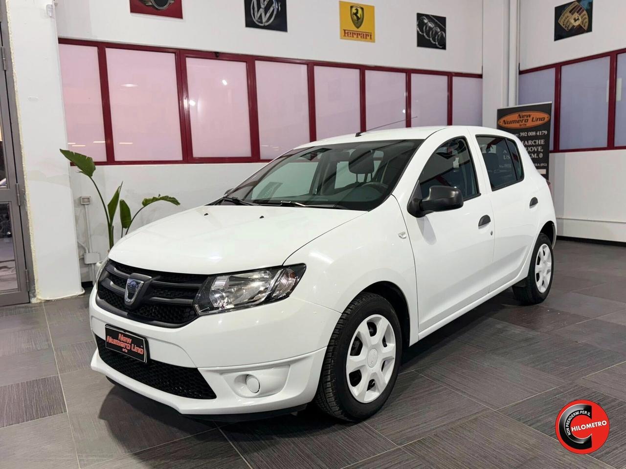 Dacia Sandero 1.2 benzina 75CV Serie Speciale Laureate Family