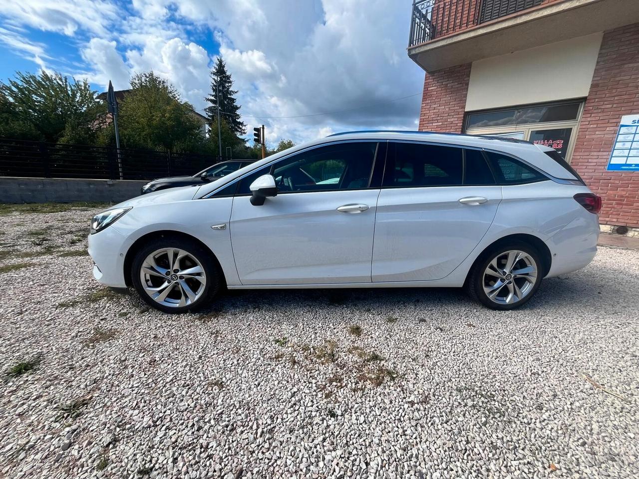 Opel Astra 1.5 CDTI 122 CV S&S Sports Tourer GS Line