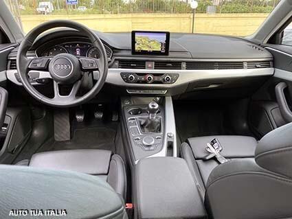 AUDI A4 AVANT BUSINESS 2.0TDI NAVI XENON LED