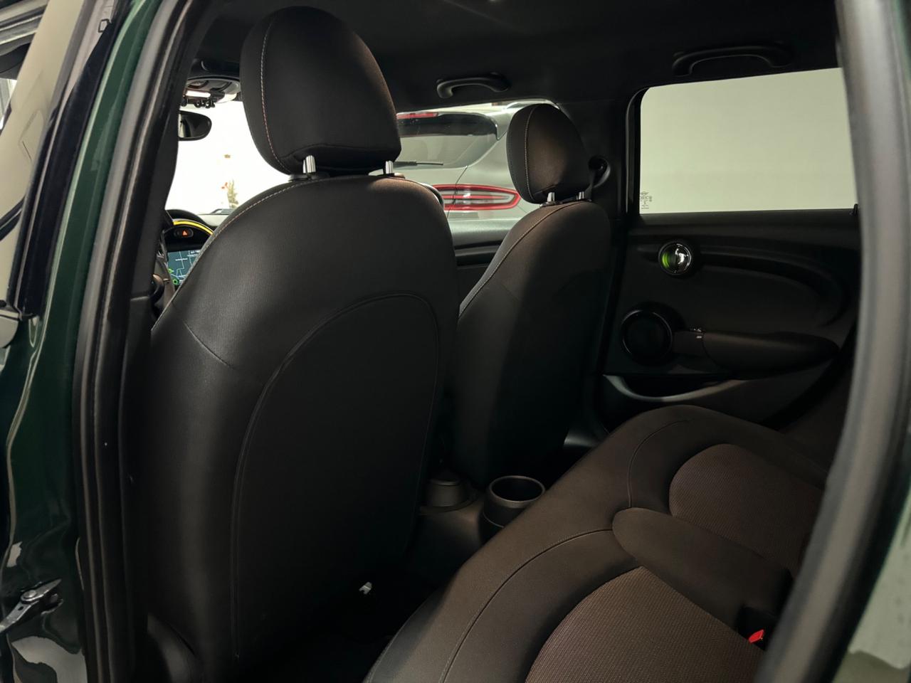 Mini Mini 1.5 Cooper D AUTOMATIC