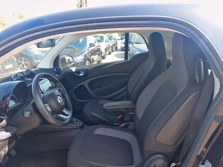 Smart ForTwo coupè EQ 60kW passion