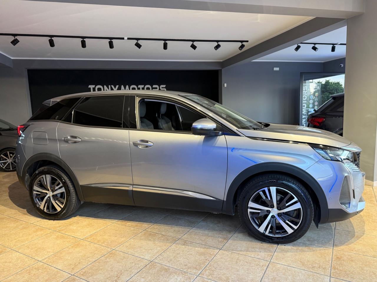 Peugeot 3008 BlueHDi 130 S&S EAT8 Allure