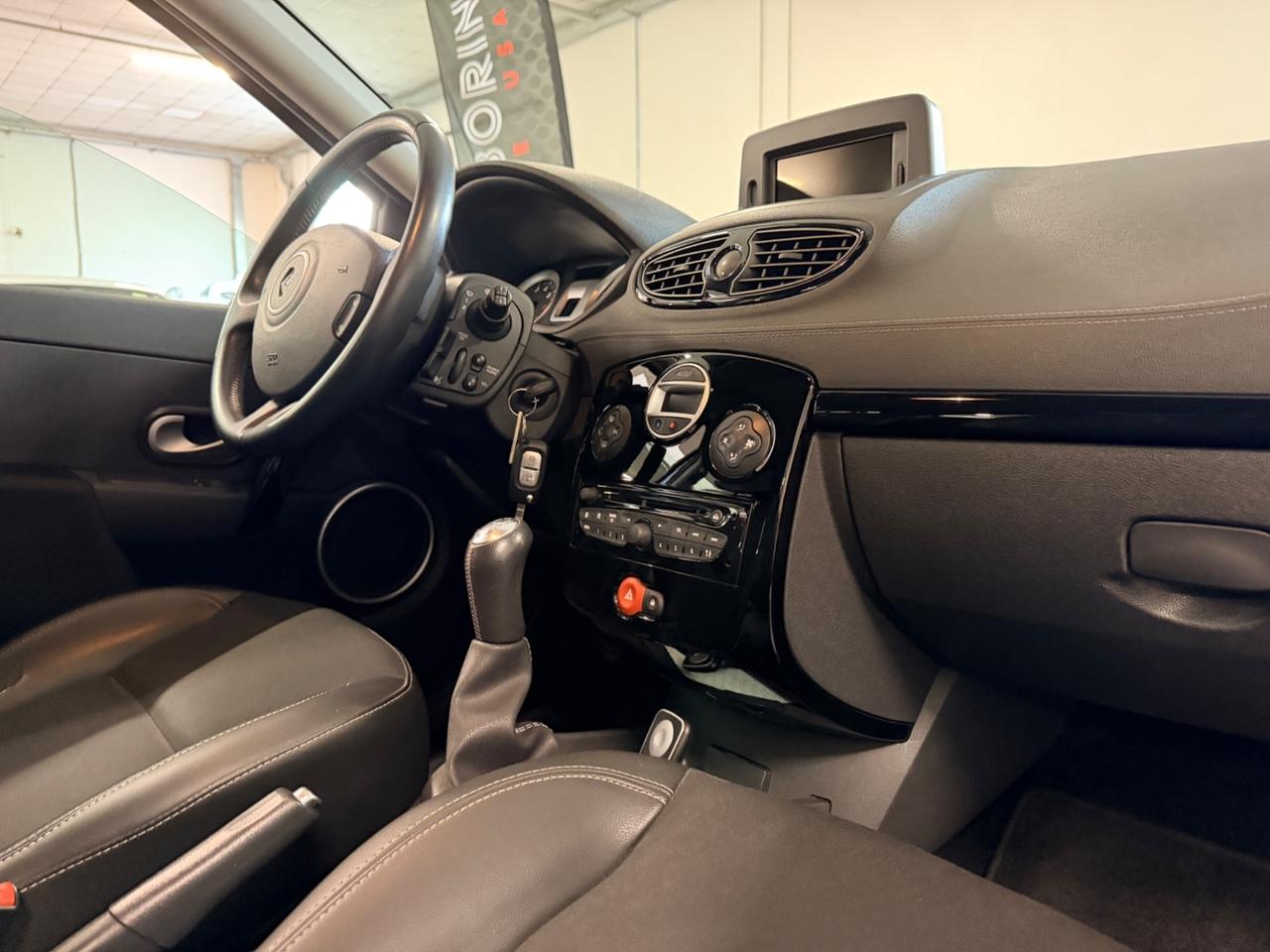 Renault Clio 1.2 16V 5 porte Dynamique