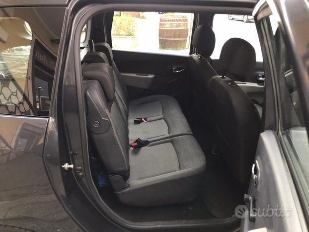 Dacia Lodgy Laureate 79kw 1.5 dci 8v 110cv 7 Posti