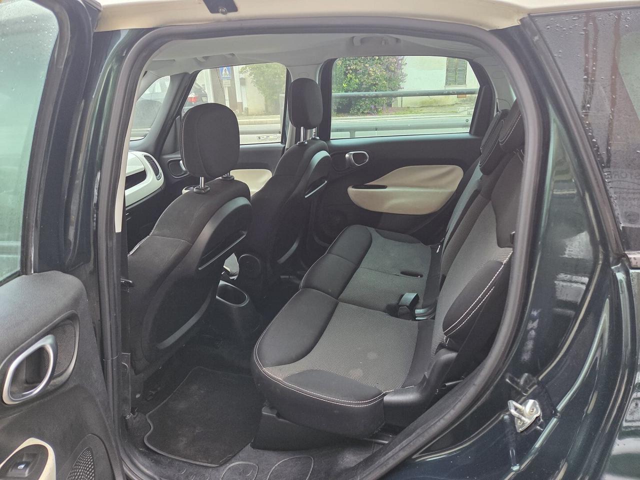 FIAT 500L 1.3 MJT 85VC 62KW AUTOM OKNEOPATE-2015