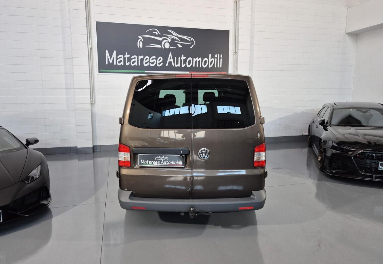 Volkswagen T5 Caravelle 2.0d 140cv 5P CarPlay Navi Ganciotraino Subwoofer