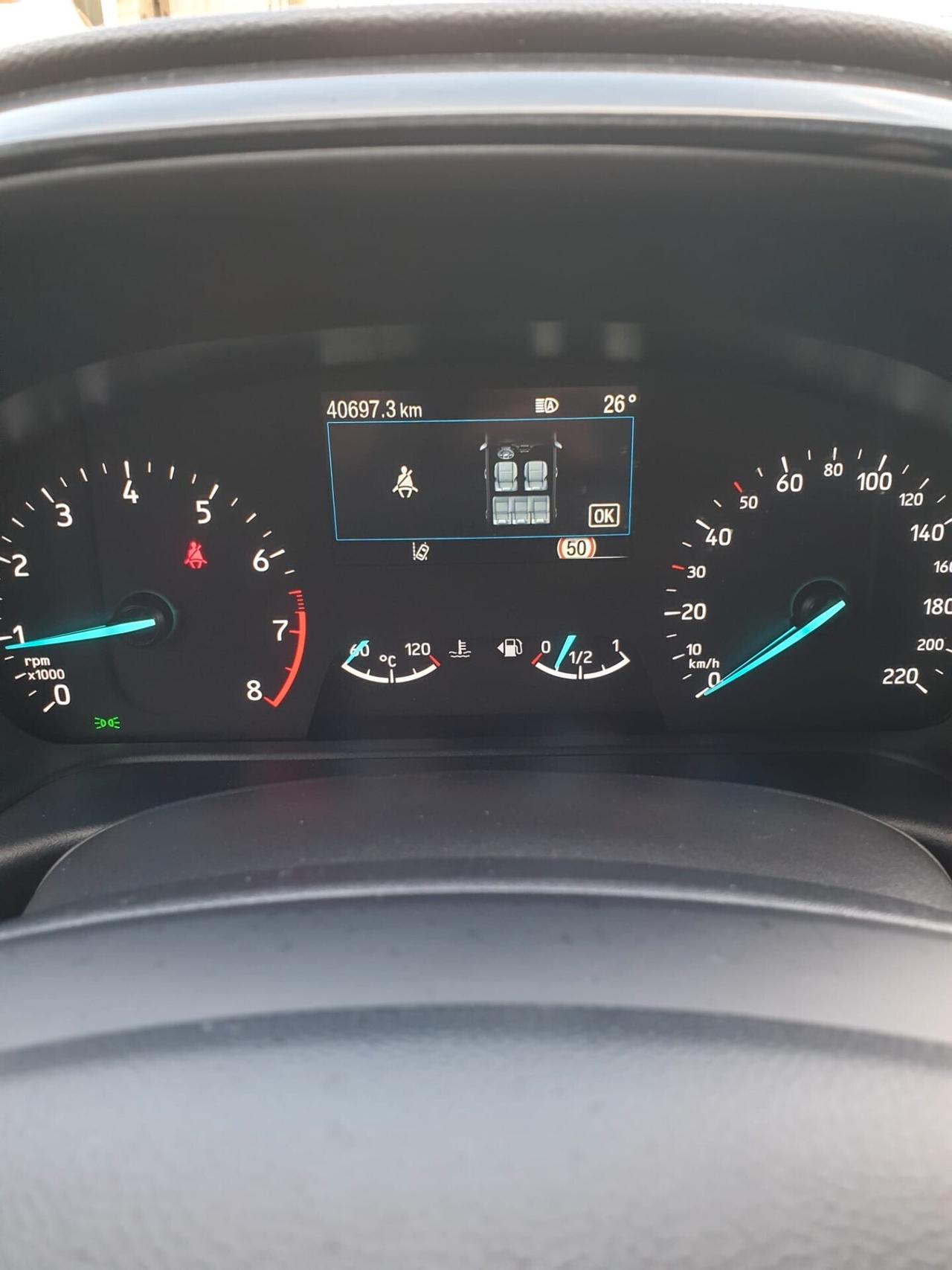 Ford Puma 1.0 EcoBoost Hybrid 125 CV S&S Titanium 6marce