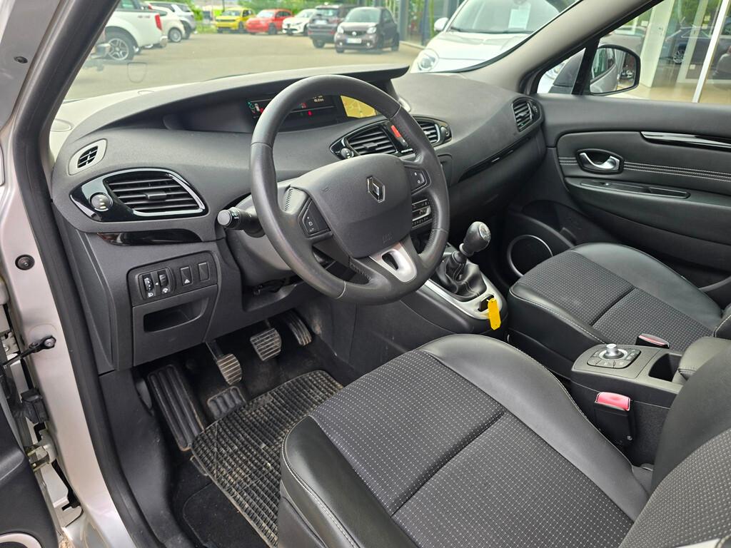 Renault Scenic Scénic X-Mod 1.5 dCi 110CV Dynamique
