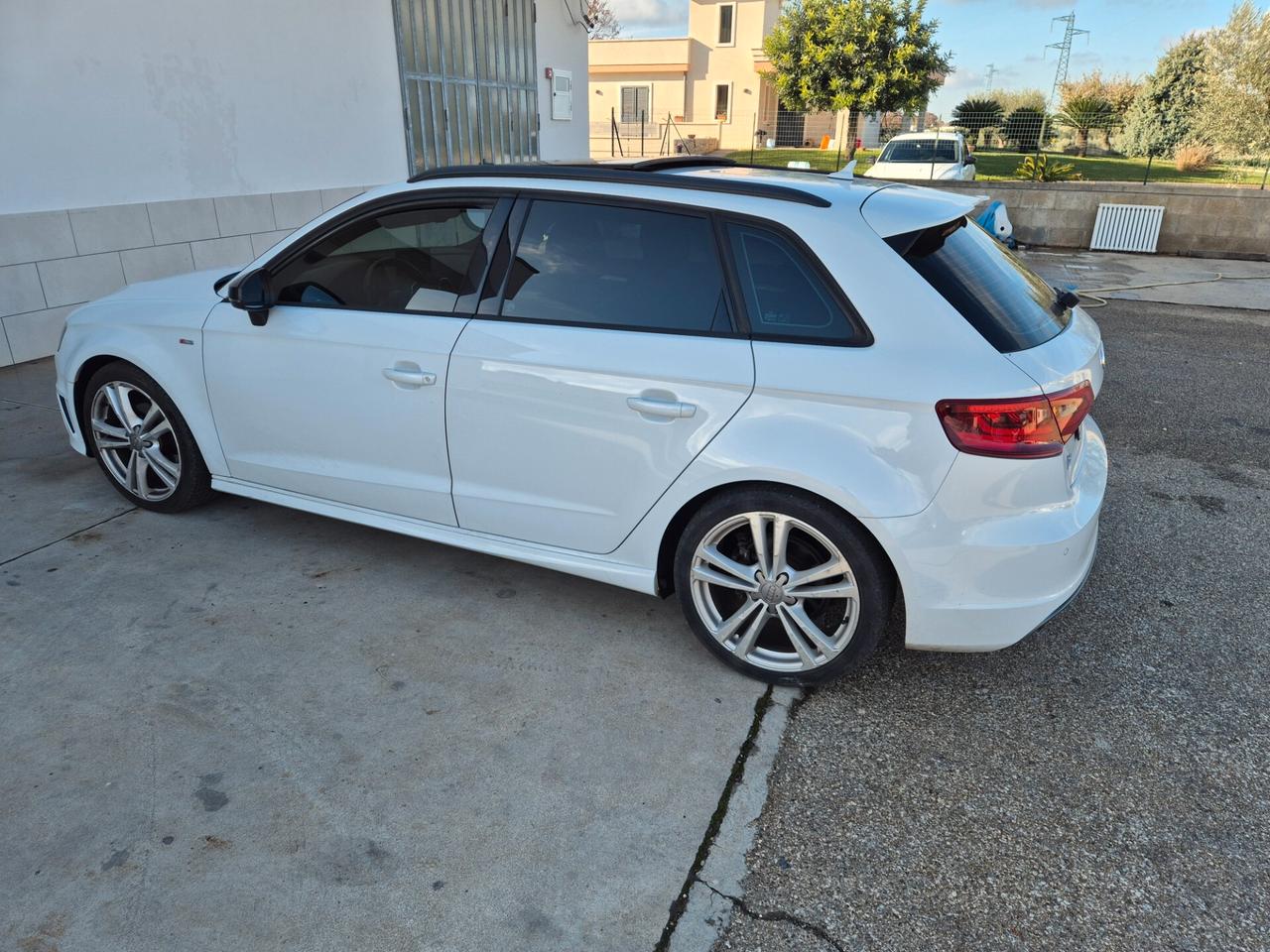 Audi A3 2.0 TDI 3 x line
