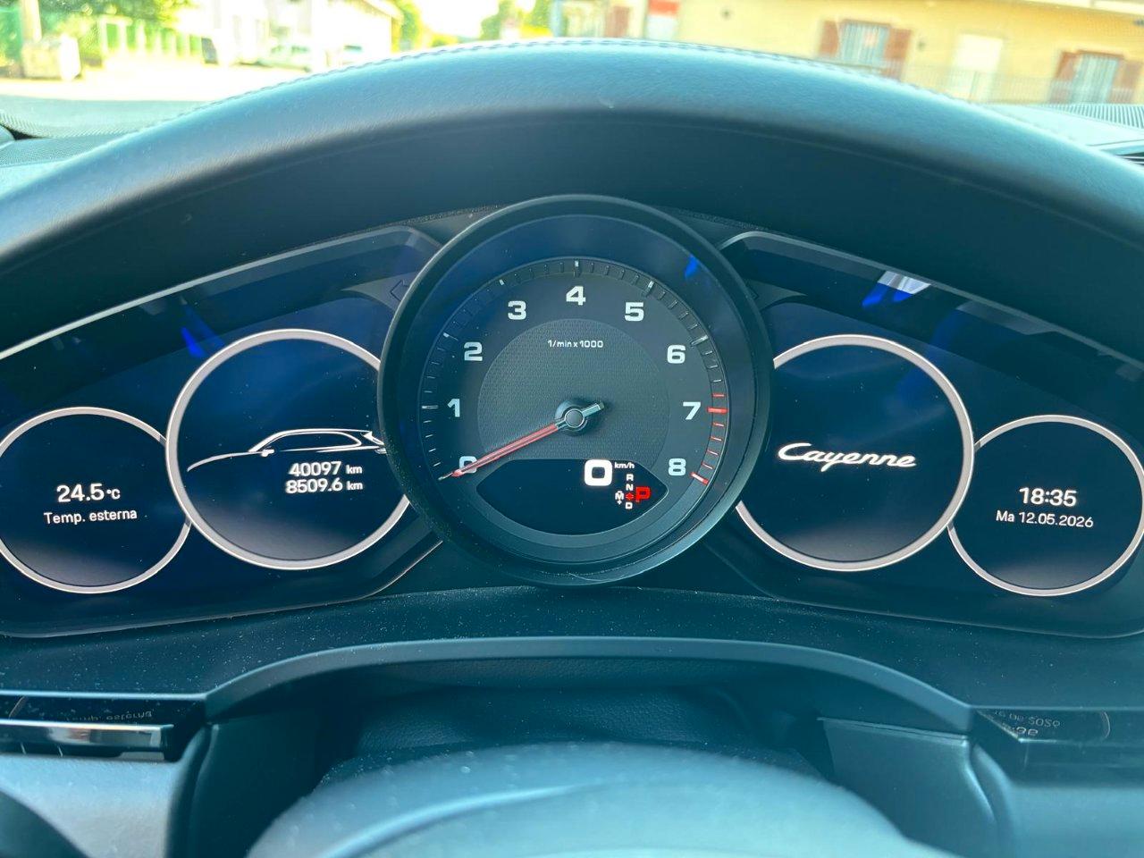 Porsche Cayenne 3.0 tiptronic MATRIX-TETTO-NAVI-21"
