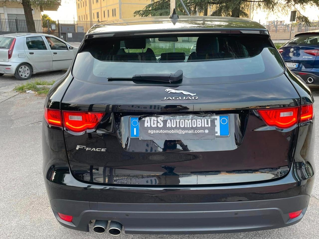 JAGUR F-PACE 2.0 180 CV AUTOMATICO