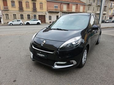 Renault Scenic XMod 1.5 dCi 110CV