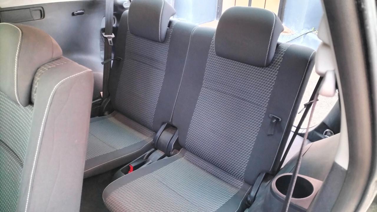 Verso 1.6 D-4D Style 7 POSTI KM 120000 TAGLIANDI TOYOTA