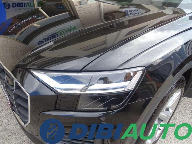 AUDI Q8 55 TFSI e quattro tiptronic