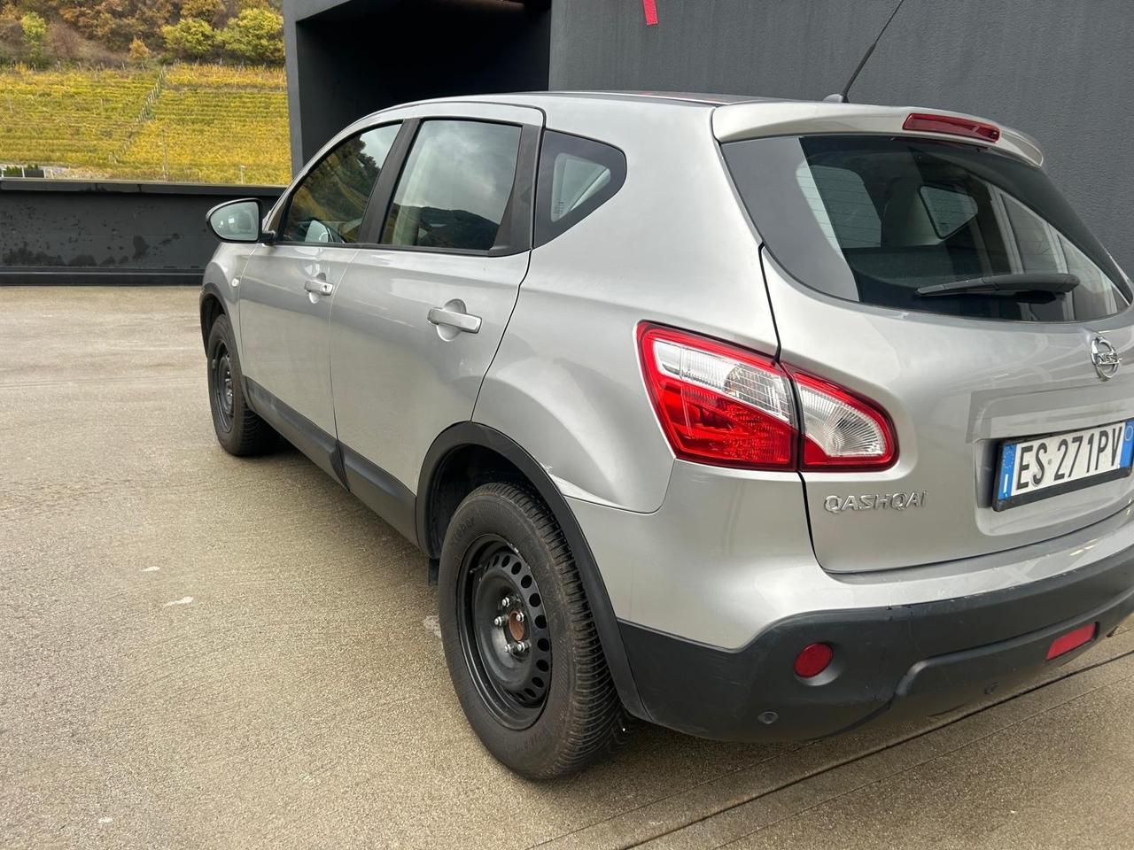 Nissan Qashqai 1.5 dCi DPF Visia SI NEOPATENTATI