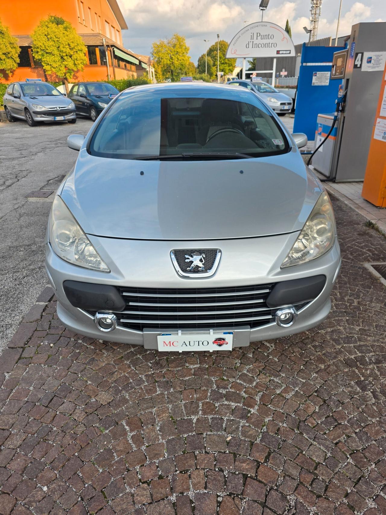 Peugeot 307 2.0 HDi FAP CC Féline con 279.000km Neopatentati ok
