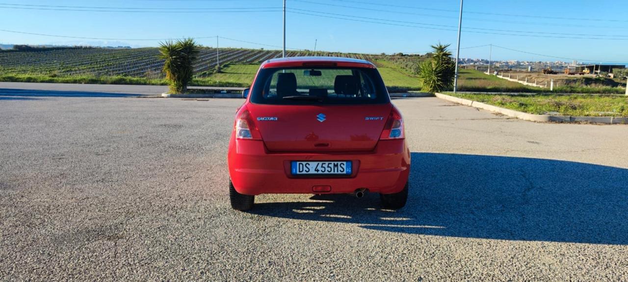 Suzuki Swift 1.3 DDiS 5p. GL