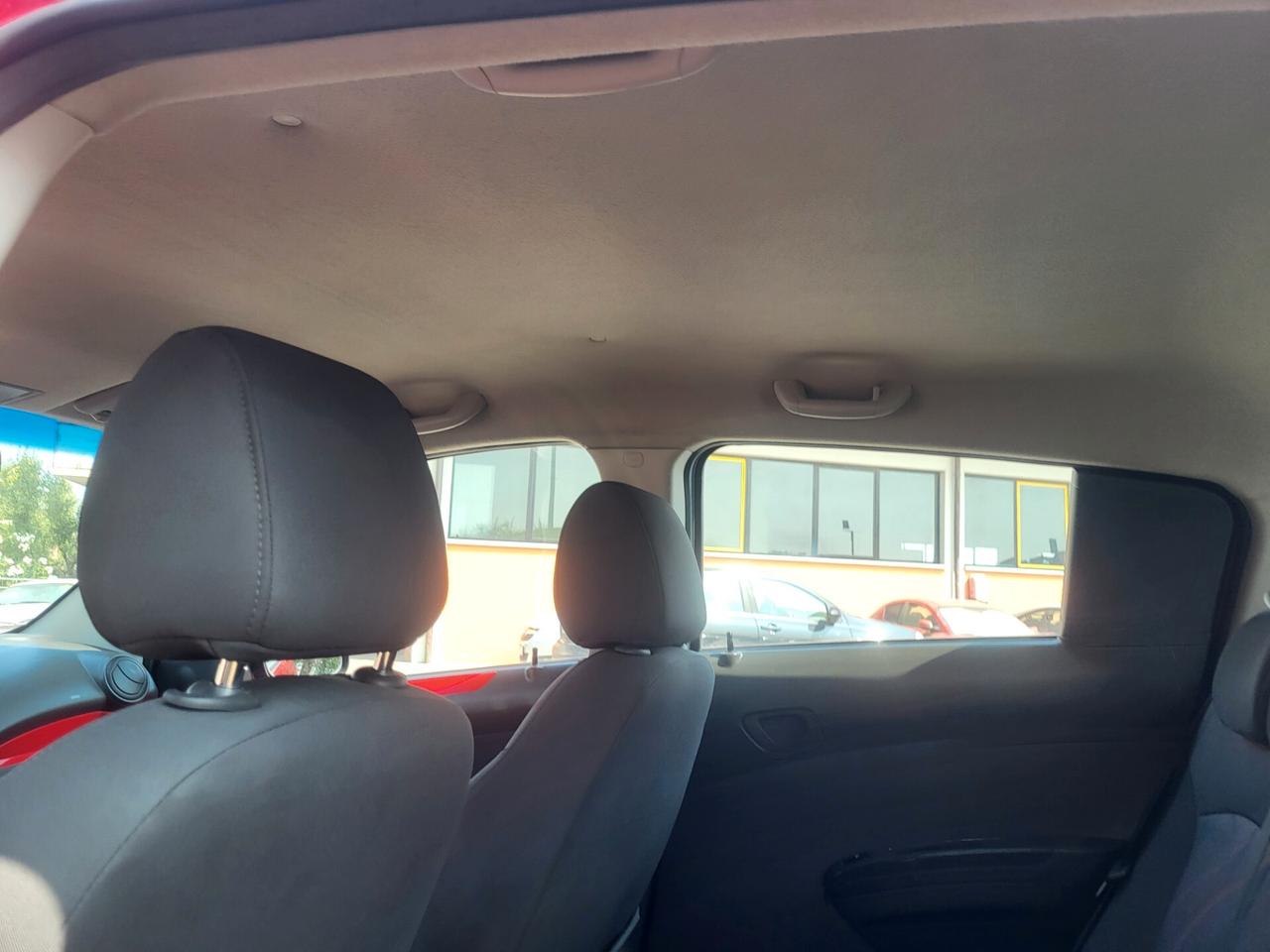 Chevrolet Spark 5 porte full
