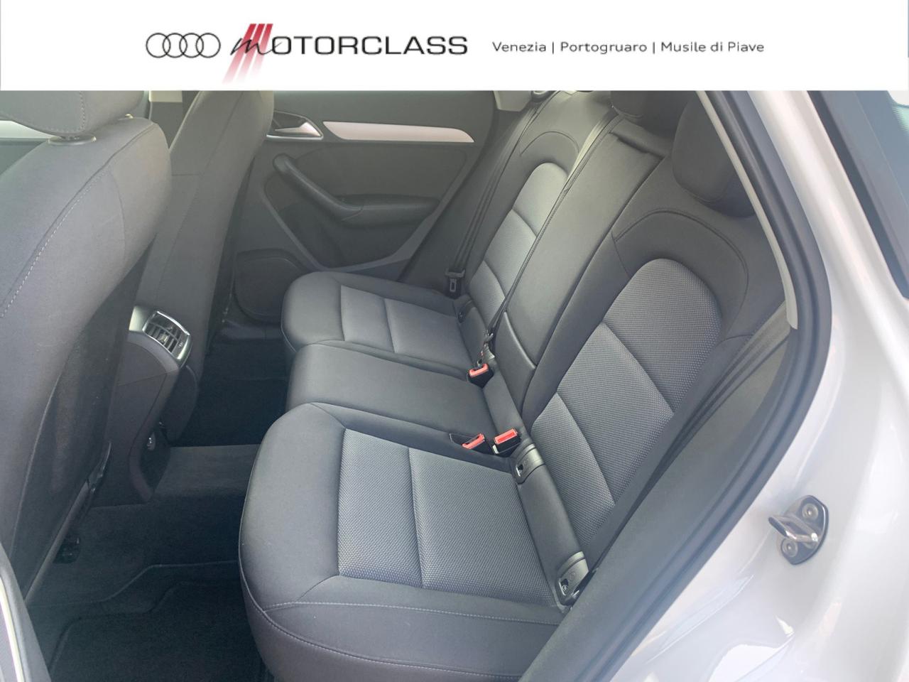 Audi Q3 2.0 tdi 150cv business quattro s tronic