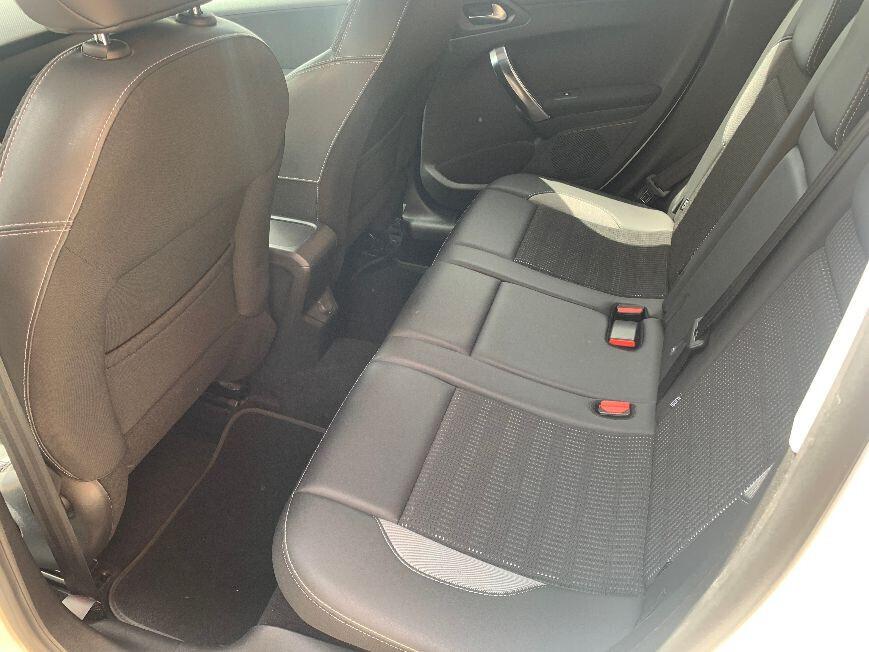 Peugeot 2008 PureTech 82 Allure- UNIPROPRIETARIO