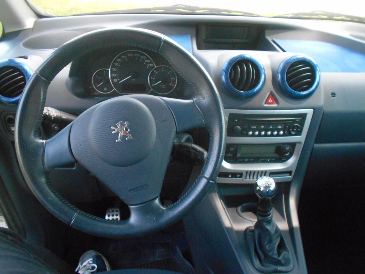 Peugeot 1007 turbo diesel