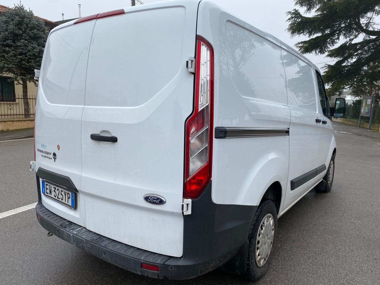 Ford Transit Custom 2.2D 6 marce 3 posti