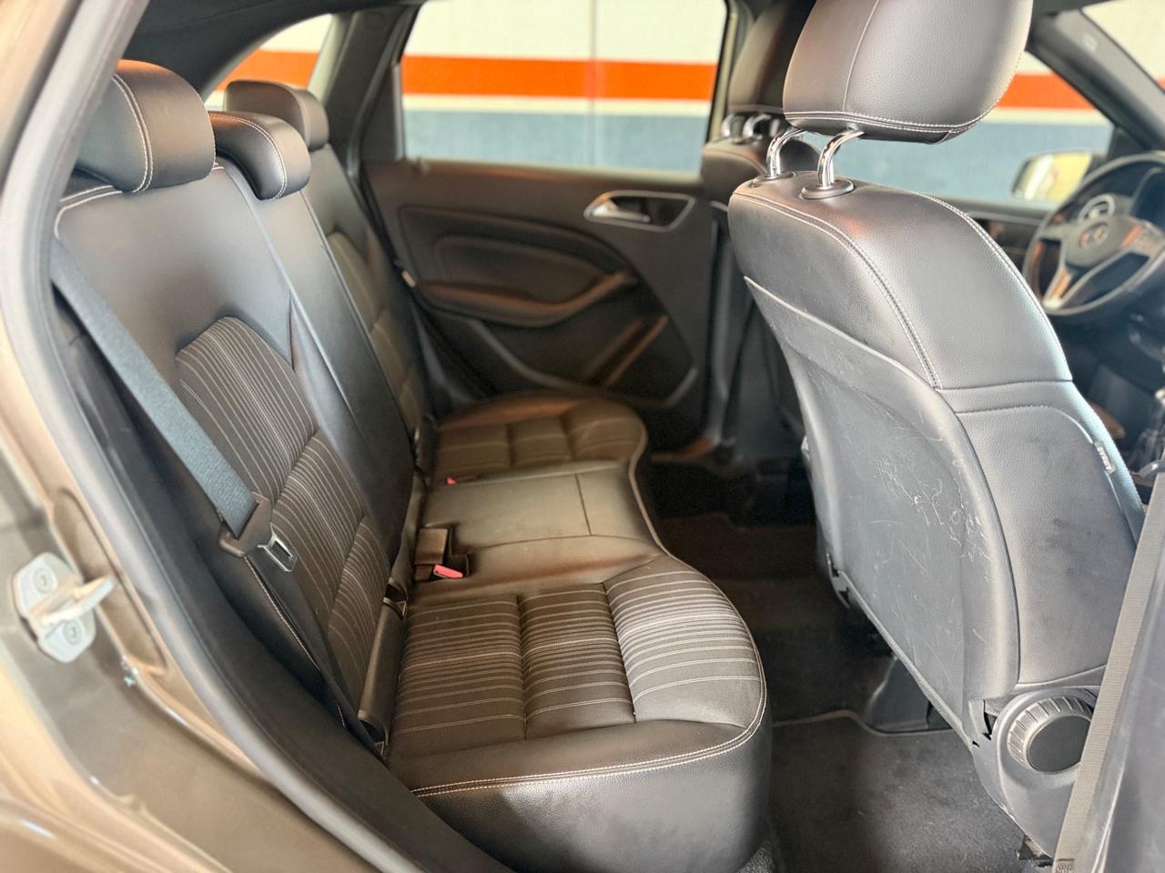 Mercedes-benz B 180 CDI BlueEFFICIENCY Premium