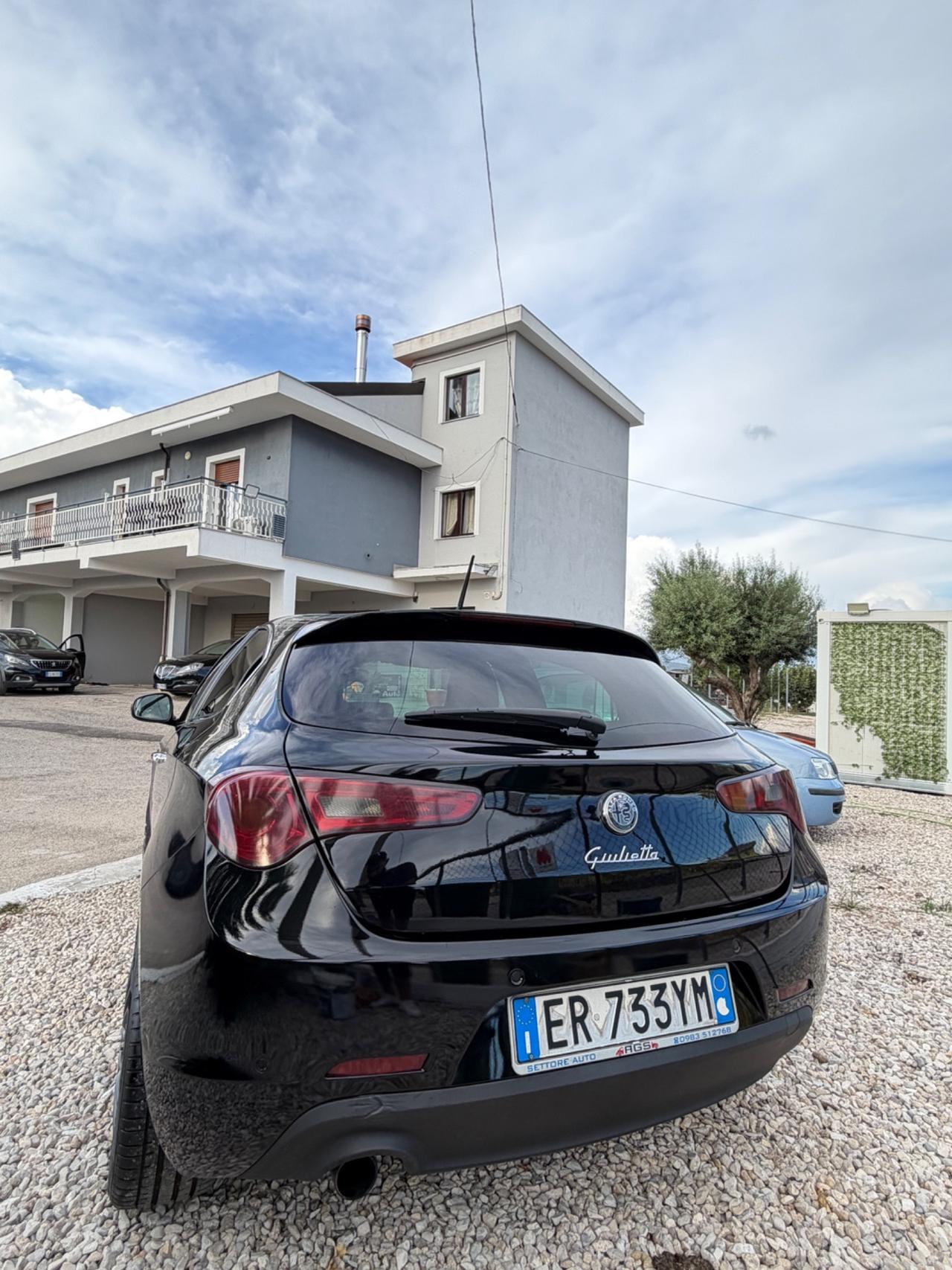Alfa Romeo Giulietta 1.6 JTDm-2 105 CV Exclusive