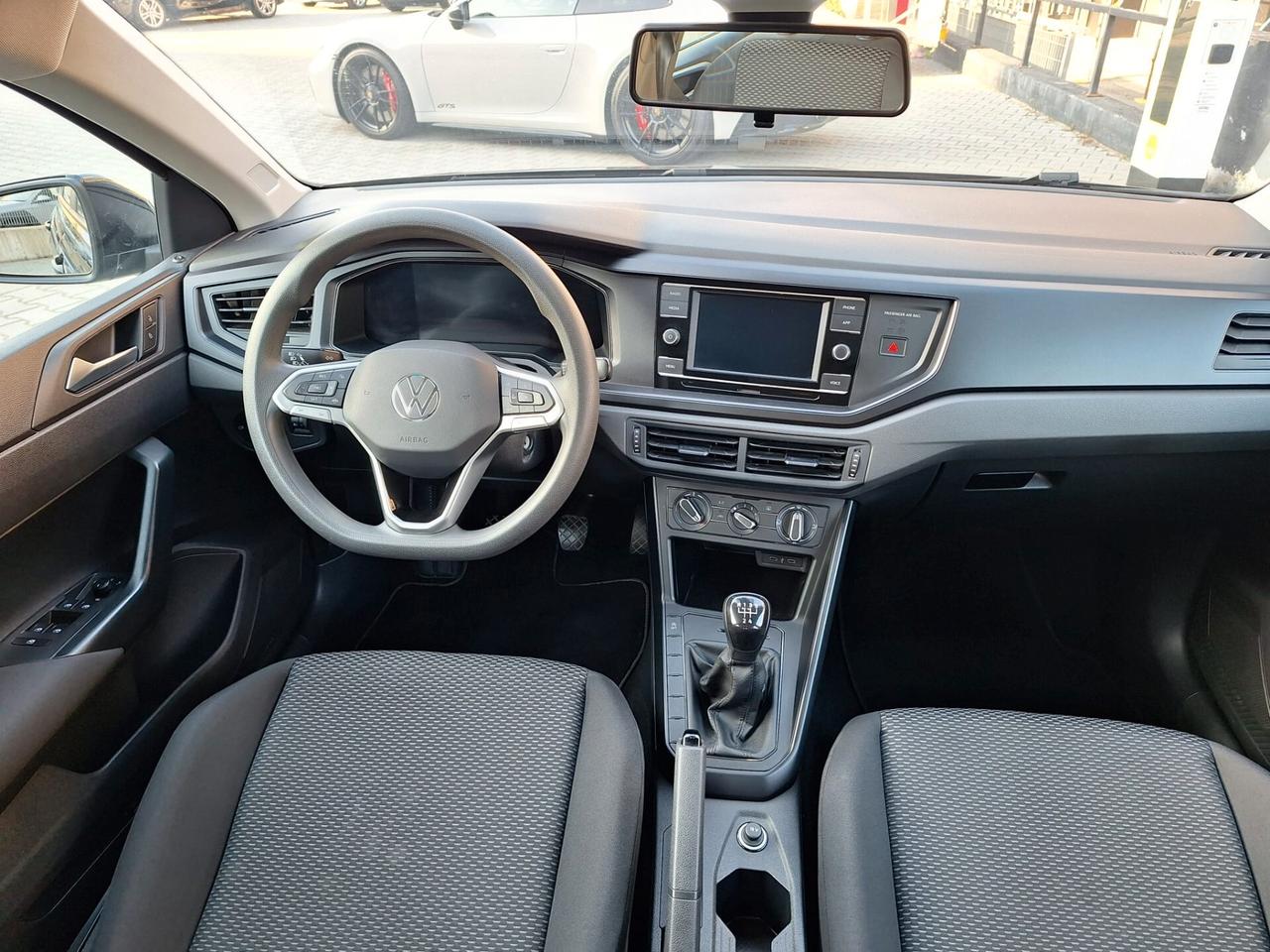 Volkswagen Polo 1.0 benzina UNICO PROPRIETARIO VETTURA PER NEOPATENTATI