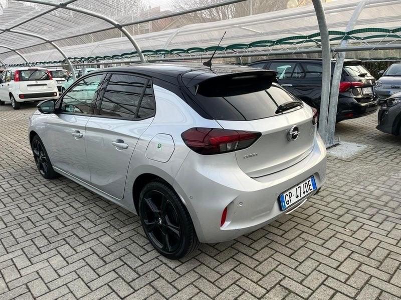 Opel Corsa 1.2 Design & Tech