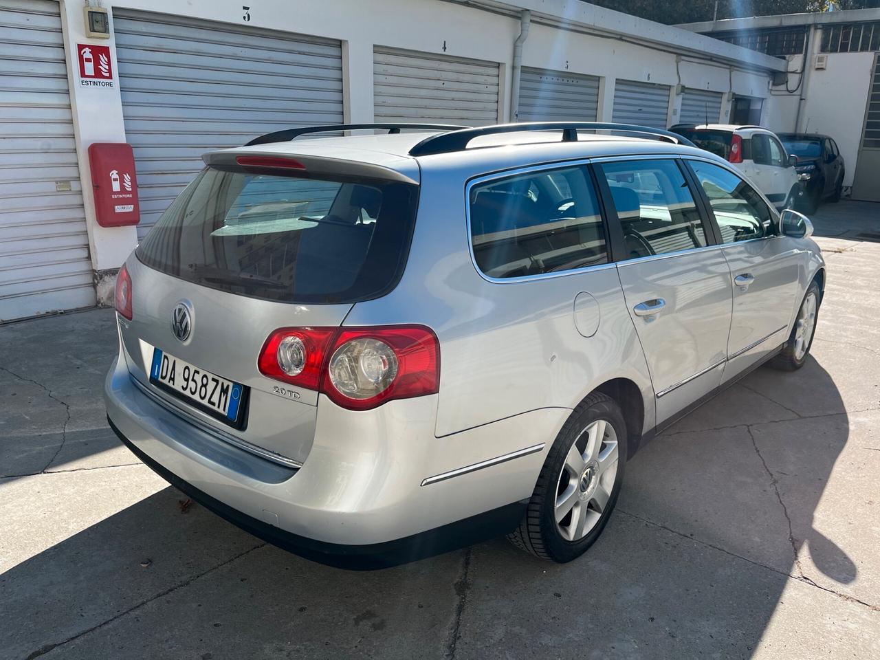 Volkswagen Passat 2.0 16V TDI Var. Highline