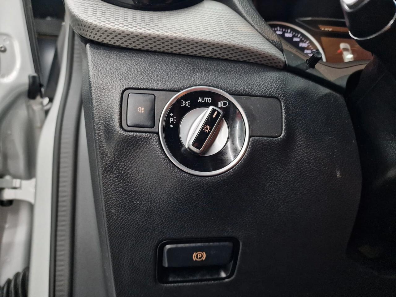Mercedes-benz B 180 d Automatic Sport