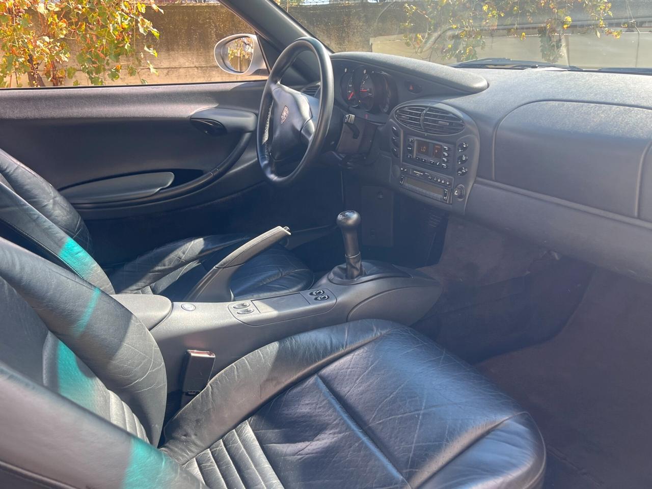 Porsche Boxster 2.5i 24V cat