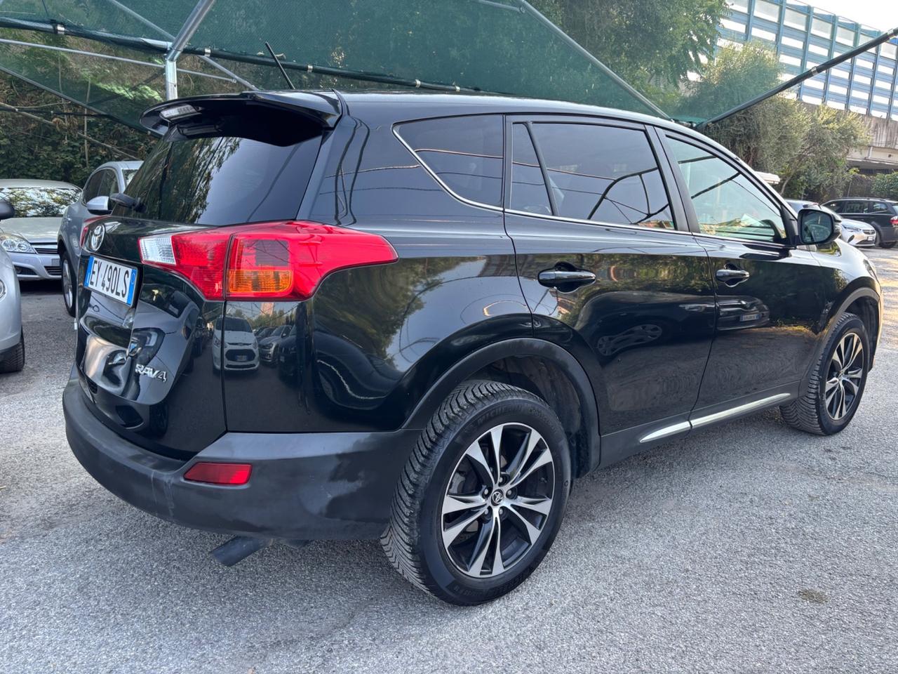 Toyota RAV 4 RAV4 2.0 D-4D 4WD Lounge
