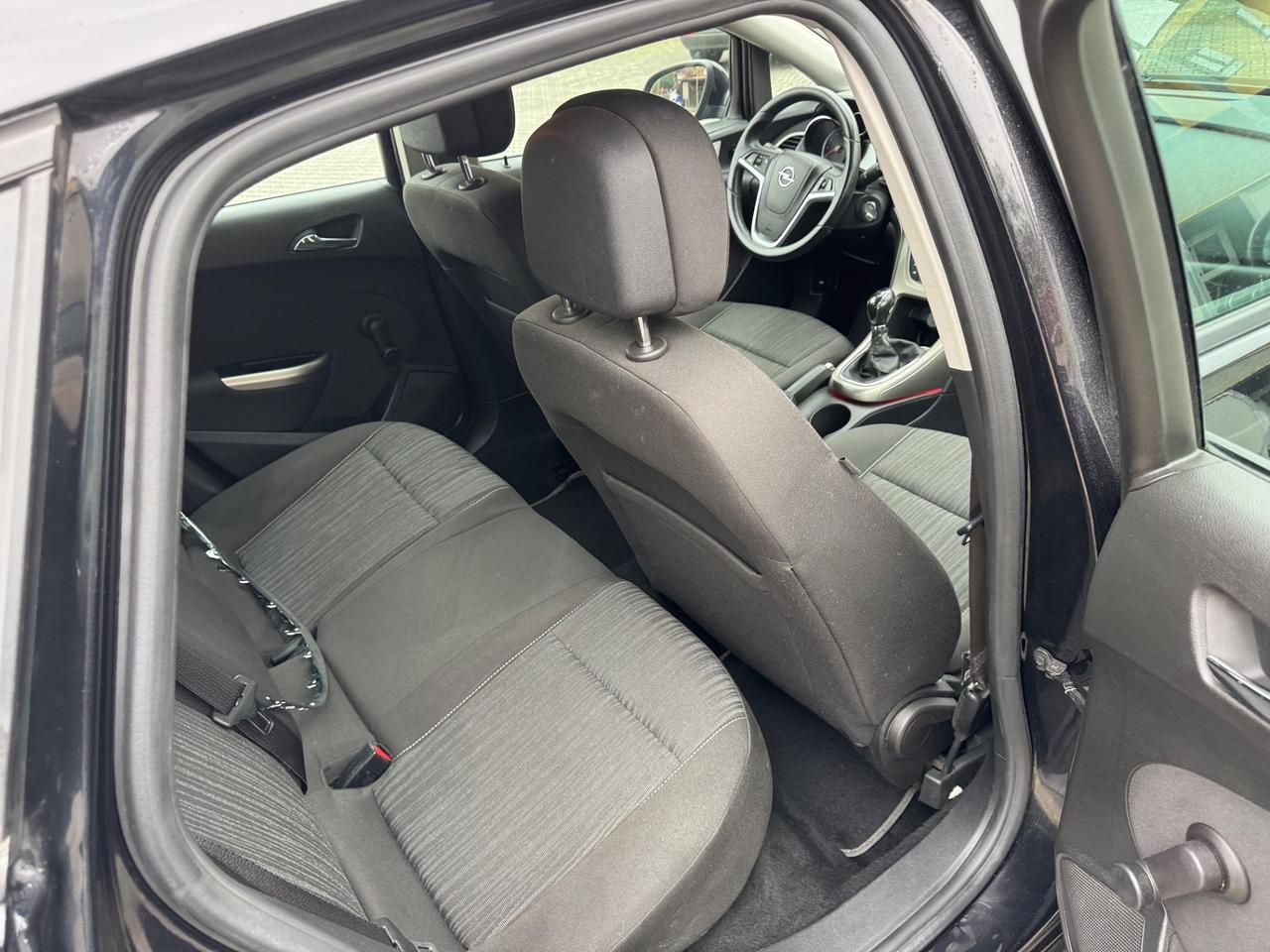 Opel Astra 1.6 115CV 5 porte Cosmo