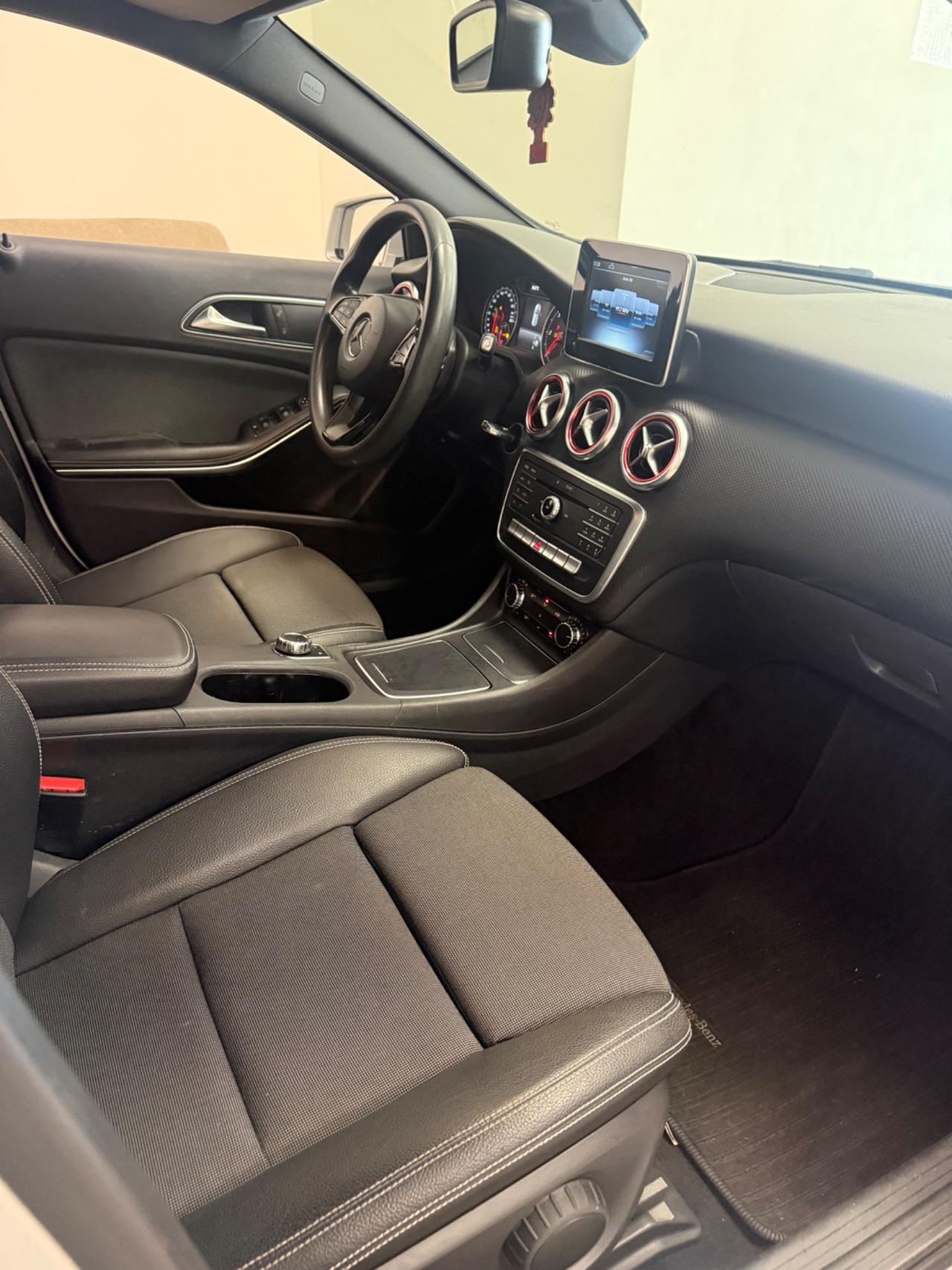 Mercedes-benz A 160 d Automatic Sport