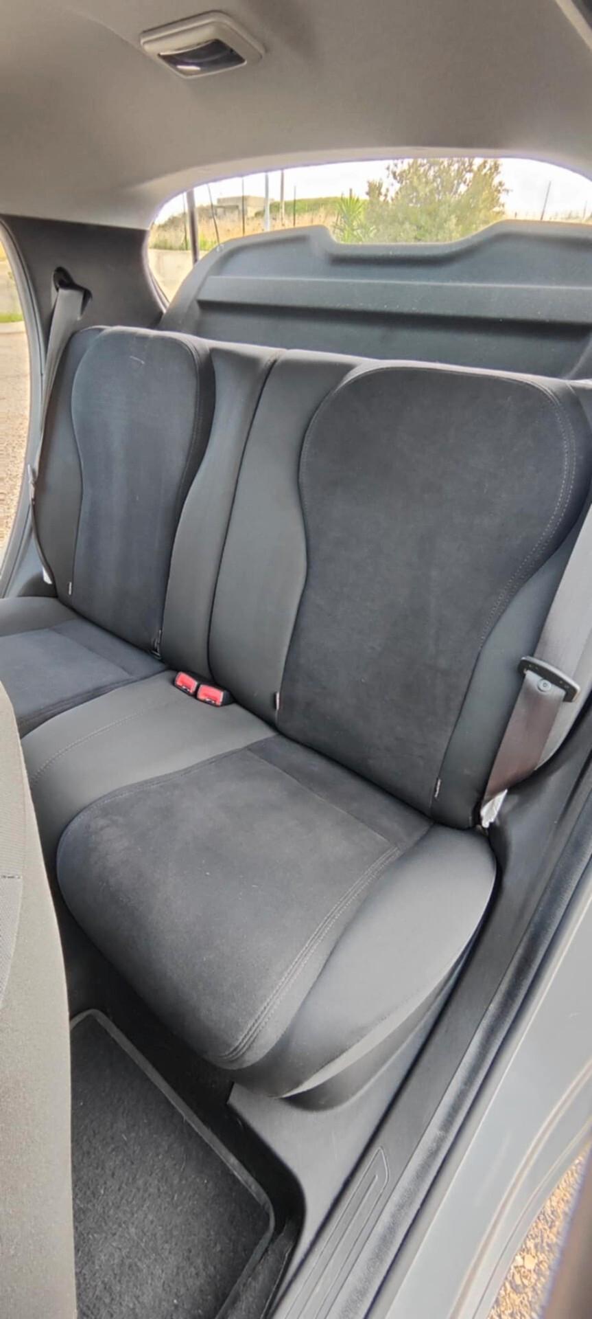 Lancia Ypsilon 0.9 TwinAir 85 CV 5 porte Metano Ecochic Gold